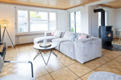 VERMIETET: Grosszügige, charmante 5.5 Zimmer Wohnung mit Wohlfühl-Ambiente